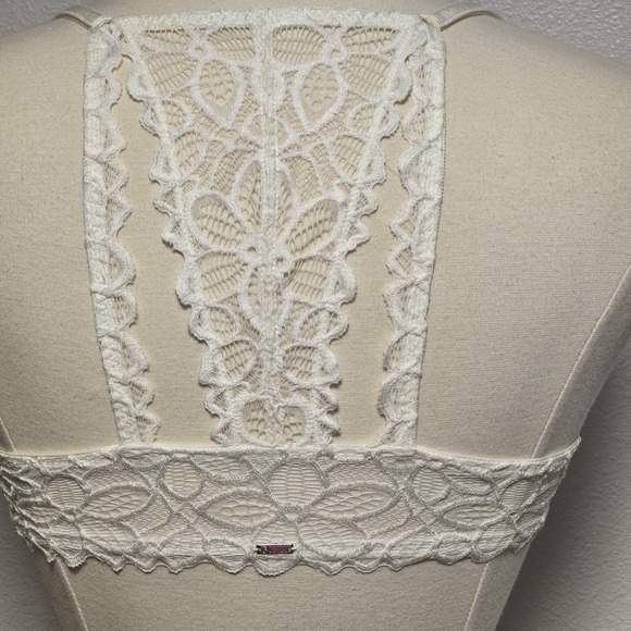 PINK Victoria's Secret White Lace Front Close Racerback Bralette 34B - Picture 6 of 10